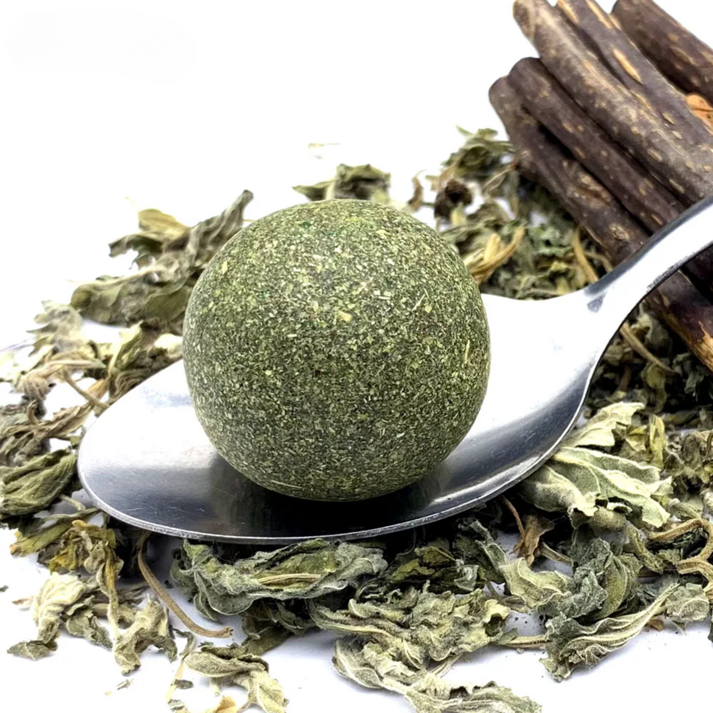 Bolitas y palitos de catnip natural para gatos: Para entrenamiento, esparcimiento, higiene dental y gastrointestinal