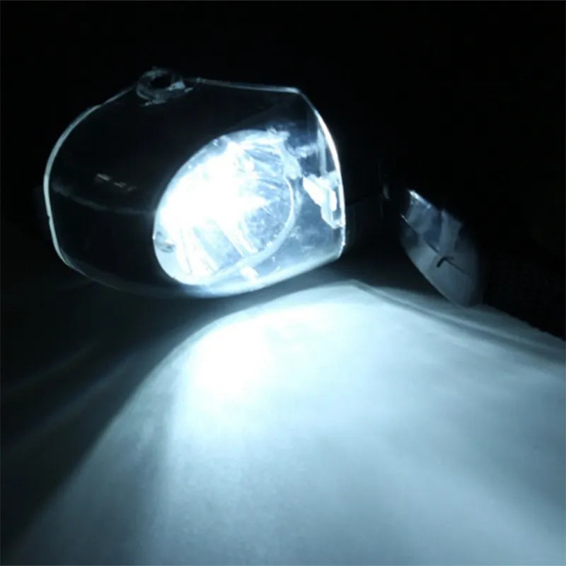 Correa para perros con linterna LED, correa retráctil automática con cuerda extensible y bolsa de basura